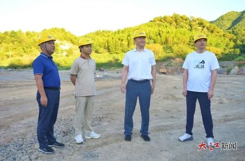 周華兵深入銀河棉業(yè)開展“安全防范警示日”活動，筑牢企業(yè)安全生產(chǎn)防線